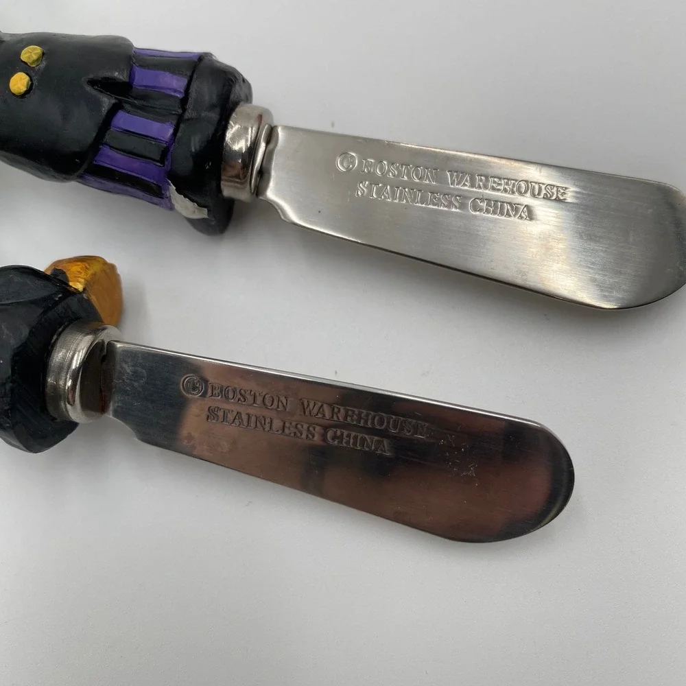 Boston Warehouse Halloween‎ Witch Vampire Cheese Spreaders Set 2 Stainless Steel